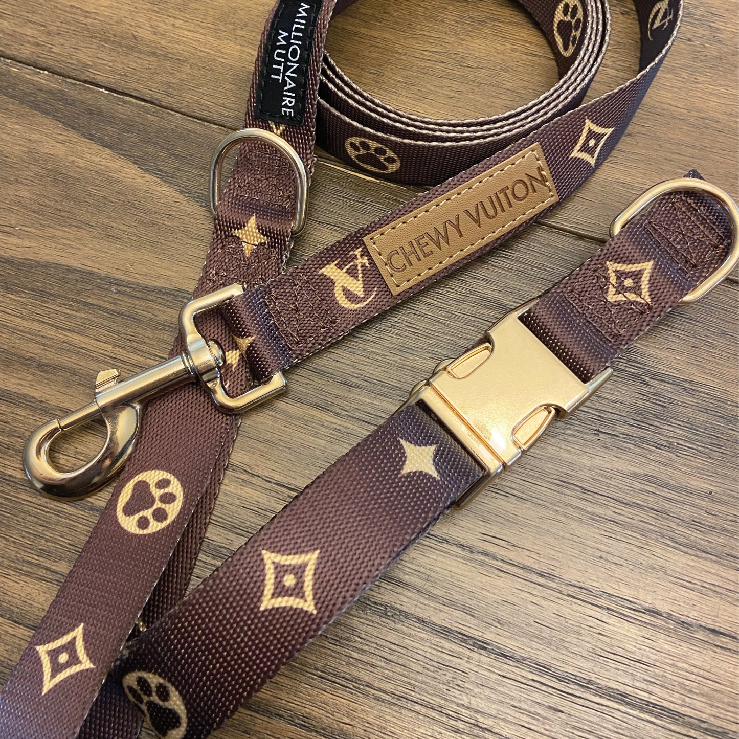 Chewy Vuiton Leash & Collar Set